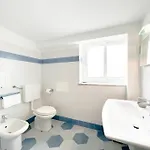 Elegante Mansarda 300mt Dal Mare - Centro - Wifi Daire Savona