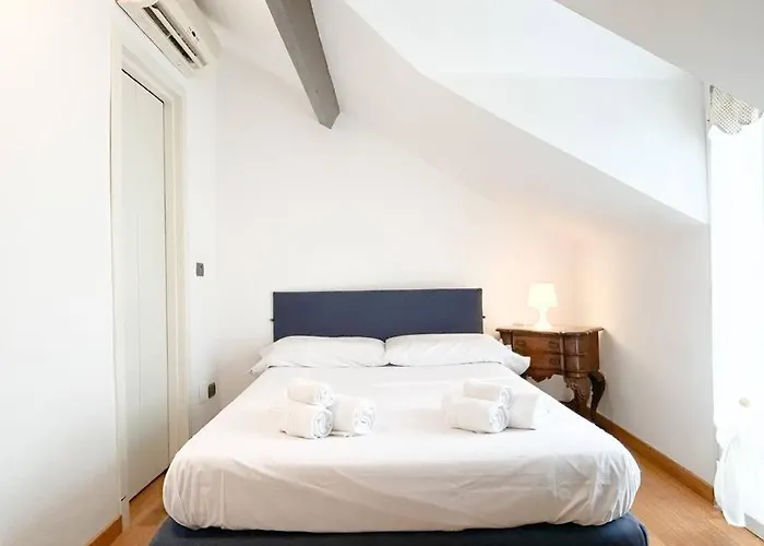 Elegante Mansarda 300mt Dal Mare - Centro - Wifi * Savona