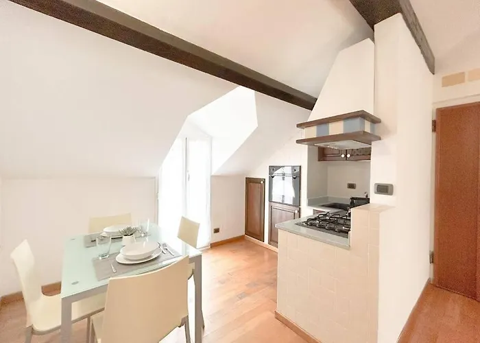 Apartman Elegante Mansarda 300mt Dal Mare - Centro - Wifi *