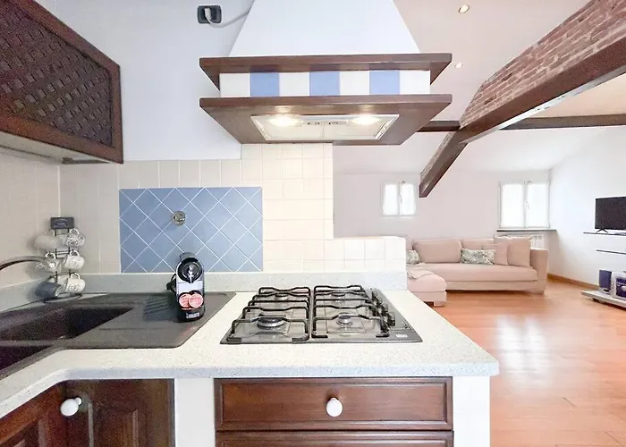 Elegante Mansarda 300mt Dal Mare - Centro - Wifi